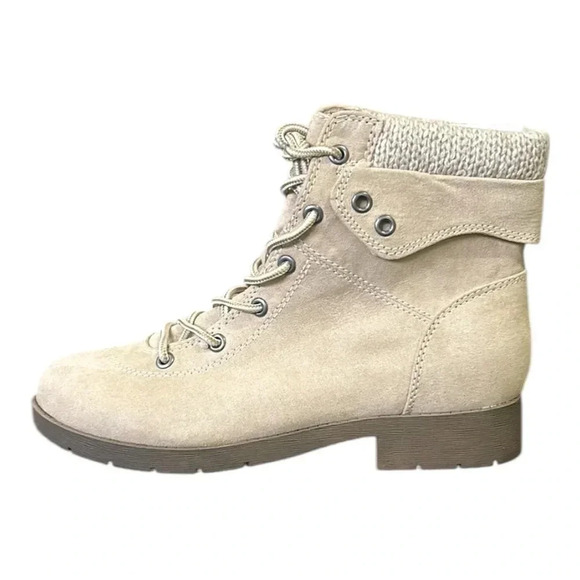 St. John’s Bay Yukka Memory Foam Stacked Heel Lace Up Boots Size 8 NWT - Picture 4 of 13